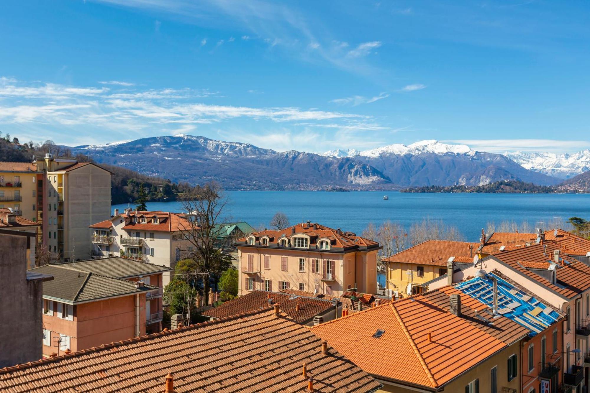 Appartamento Il Golfo Lake View - Happy Rentals Лавено Екстер'єр фото